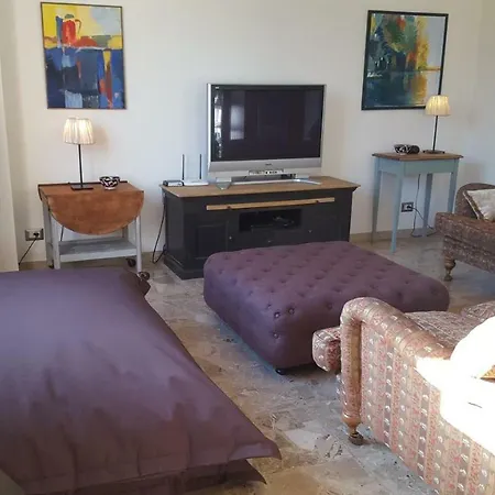 Villa Ispra イスプラ